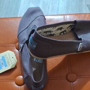 TOMS Women's Charcoal Canvas Loafers